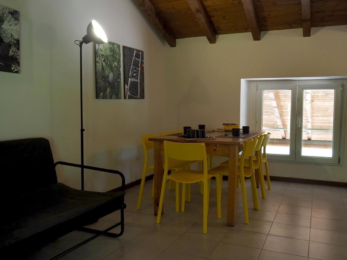 Open Cascina Vila Colico Exterior foto