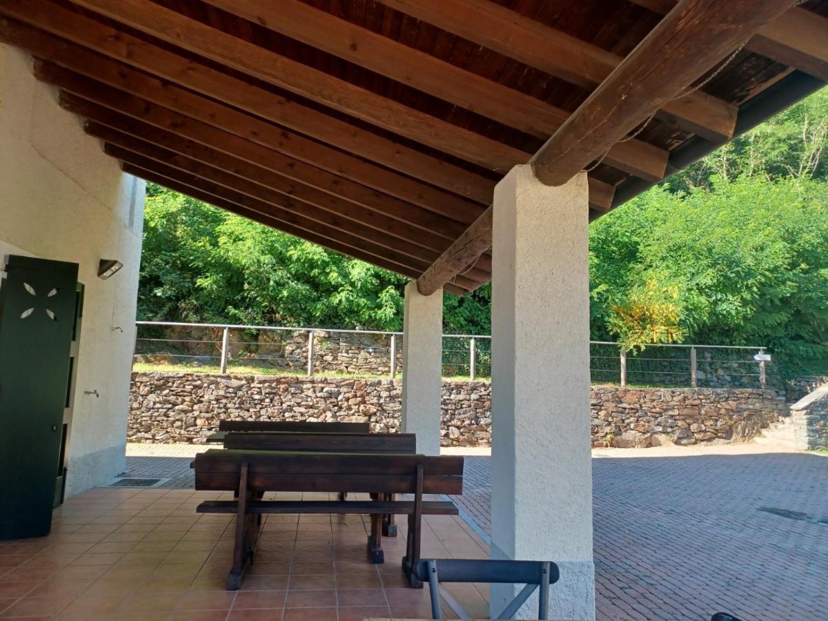 Open Cascina Vila Colico Exterior foto